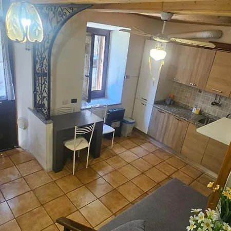 Nonno Ernesto Appartement Gambolò Buitenkant foto